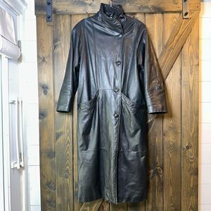 Vintage Donna Pelle Black Leather Trench Coat